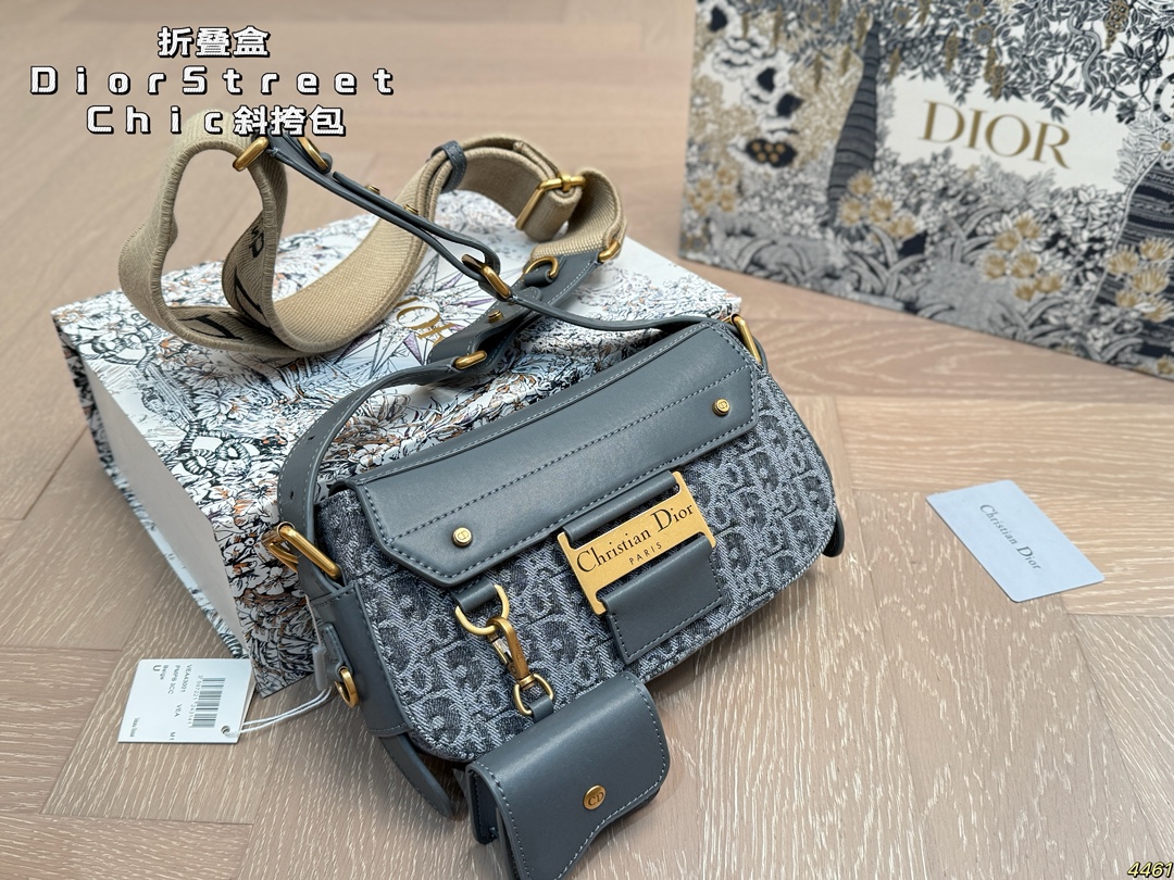 Dior Street Chic Crossbody Bag - cnluxepick