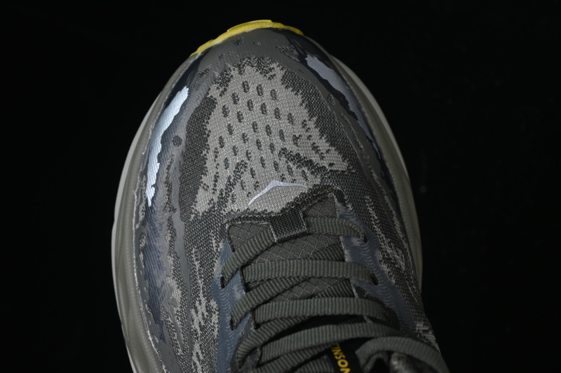 HOKA One One Stinson 7