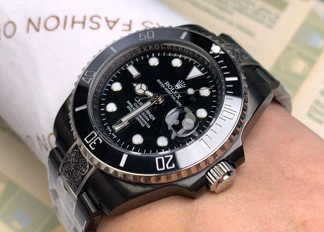 SUBMARINER DATE 40 CUSTOM ALL BLACK HAND ENGRAVED