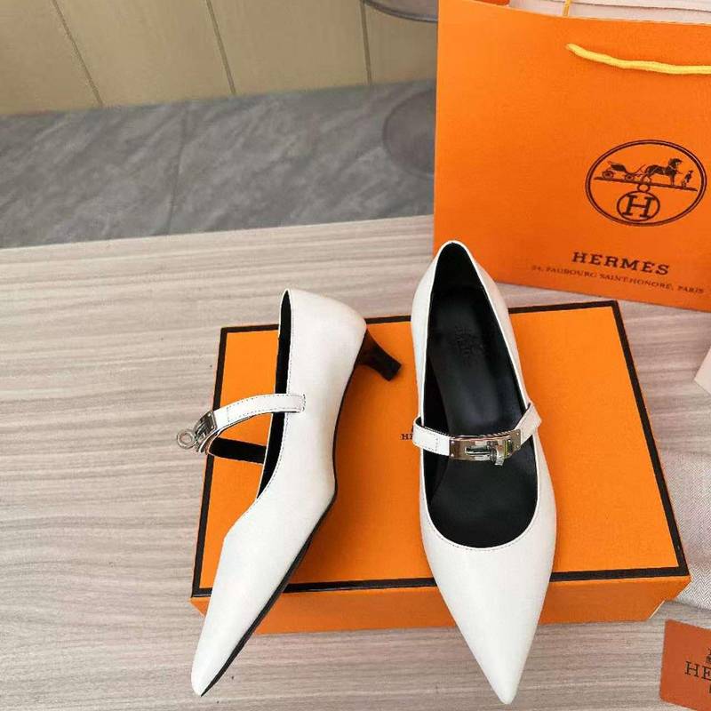 Hermes Pointed Toe Pumps High Heels