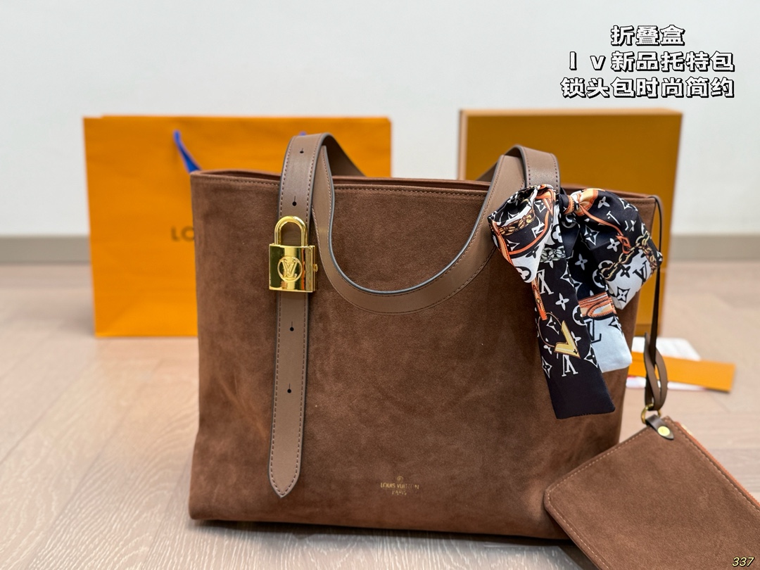 New LV tote with a lock - cnluxepick