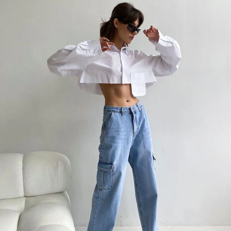 Oversized Pointed Collar Cropped ShirtClistos