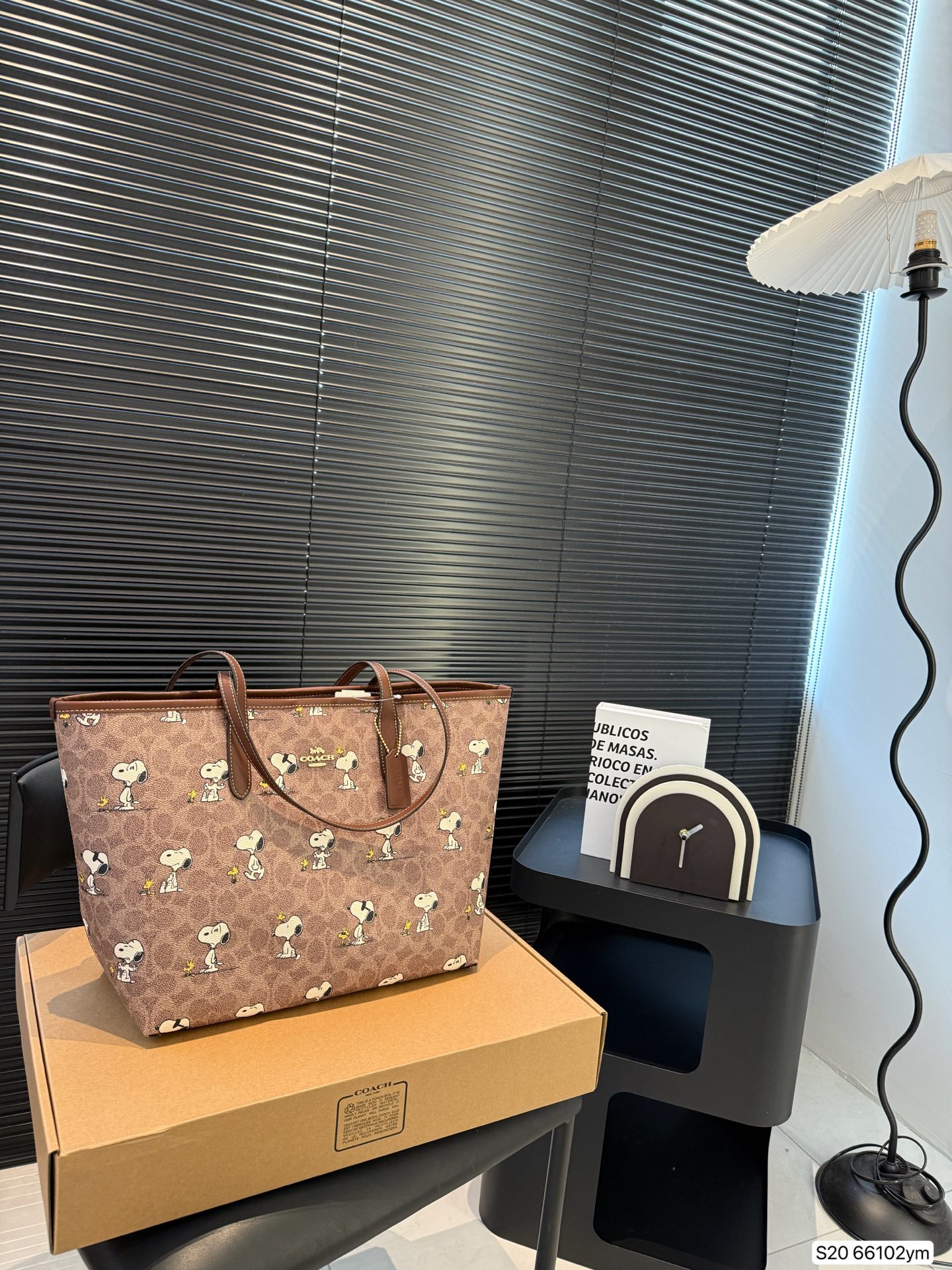 Coach new shopping bag - cnluxepick