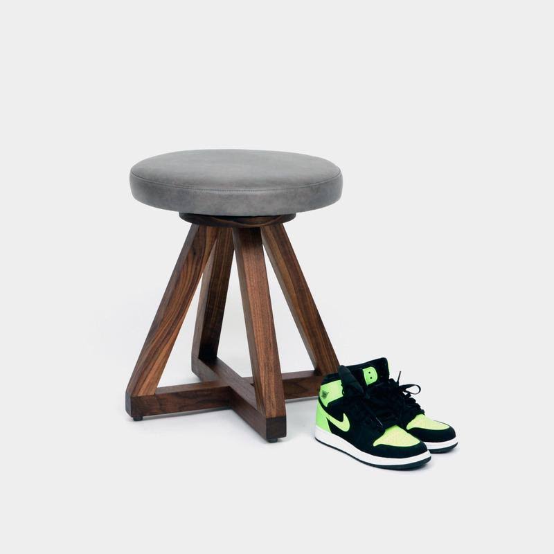 x Accent Stool ARTLESS Seat Color: Night, Frame Color: Oil-Rubbed Walnut