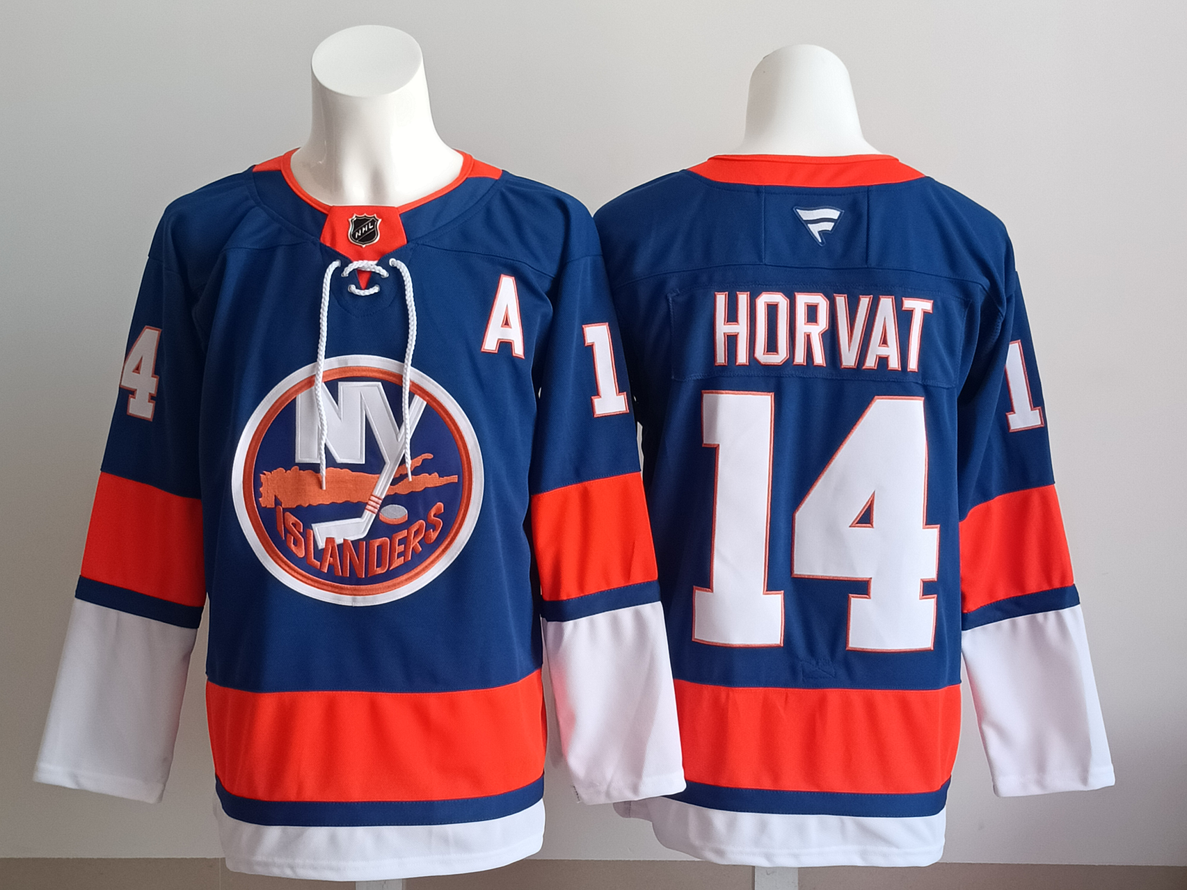 Men's New York Islanders Bo Horvat #14 Royal Player Game Jersey