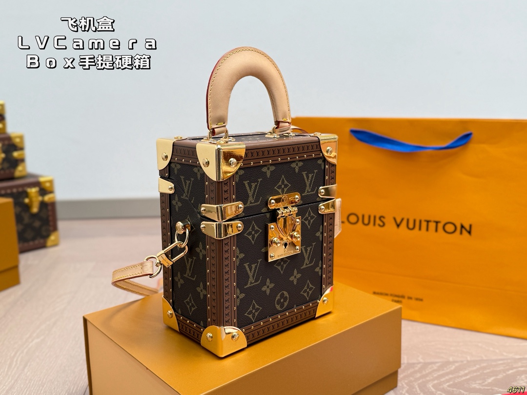 LV the Camera Box Handbag - cnluxepick