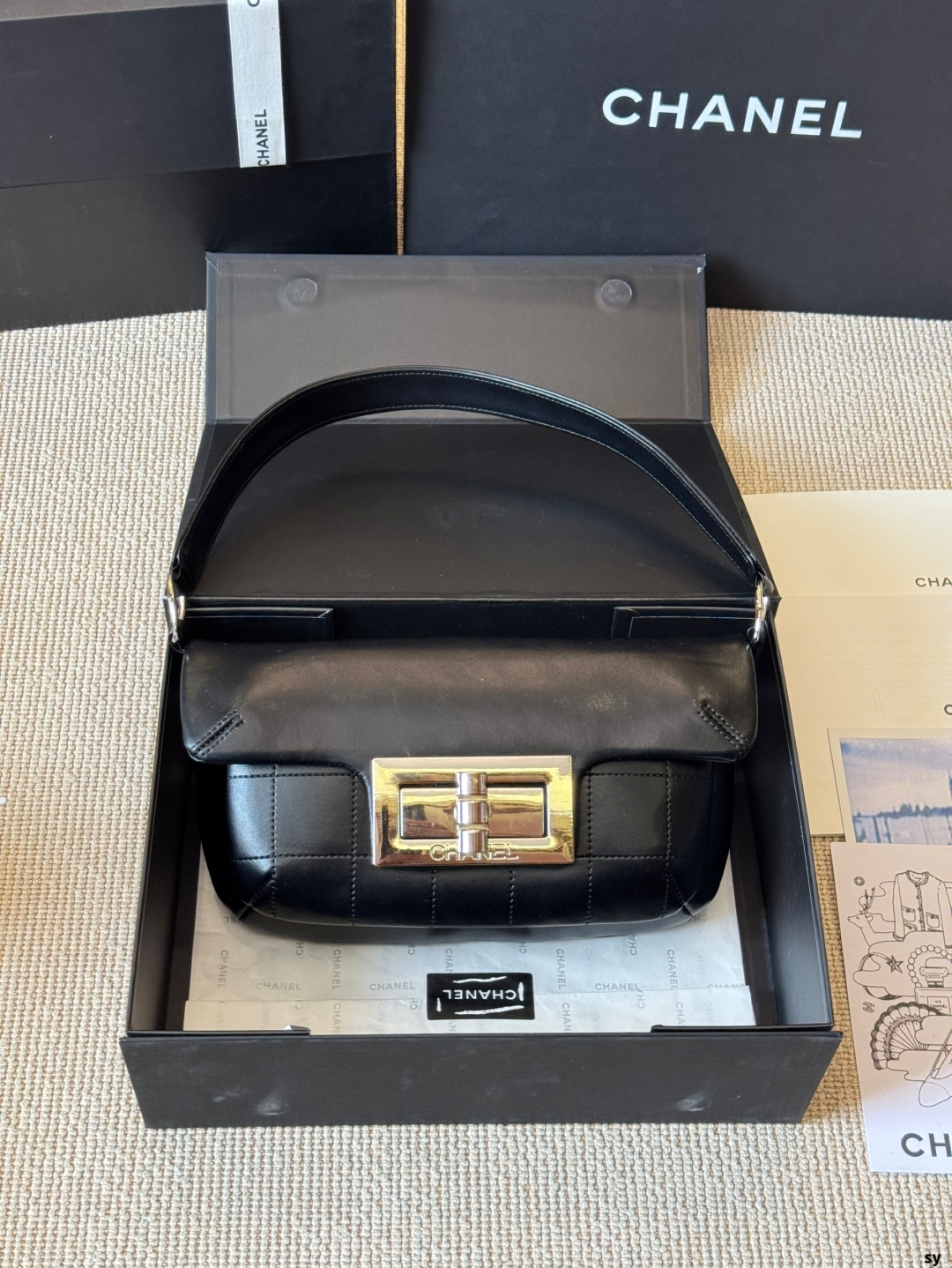 CHANEL 2.55 Underarm Bag - cnluxepick