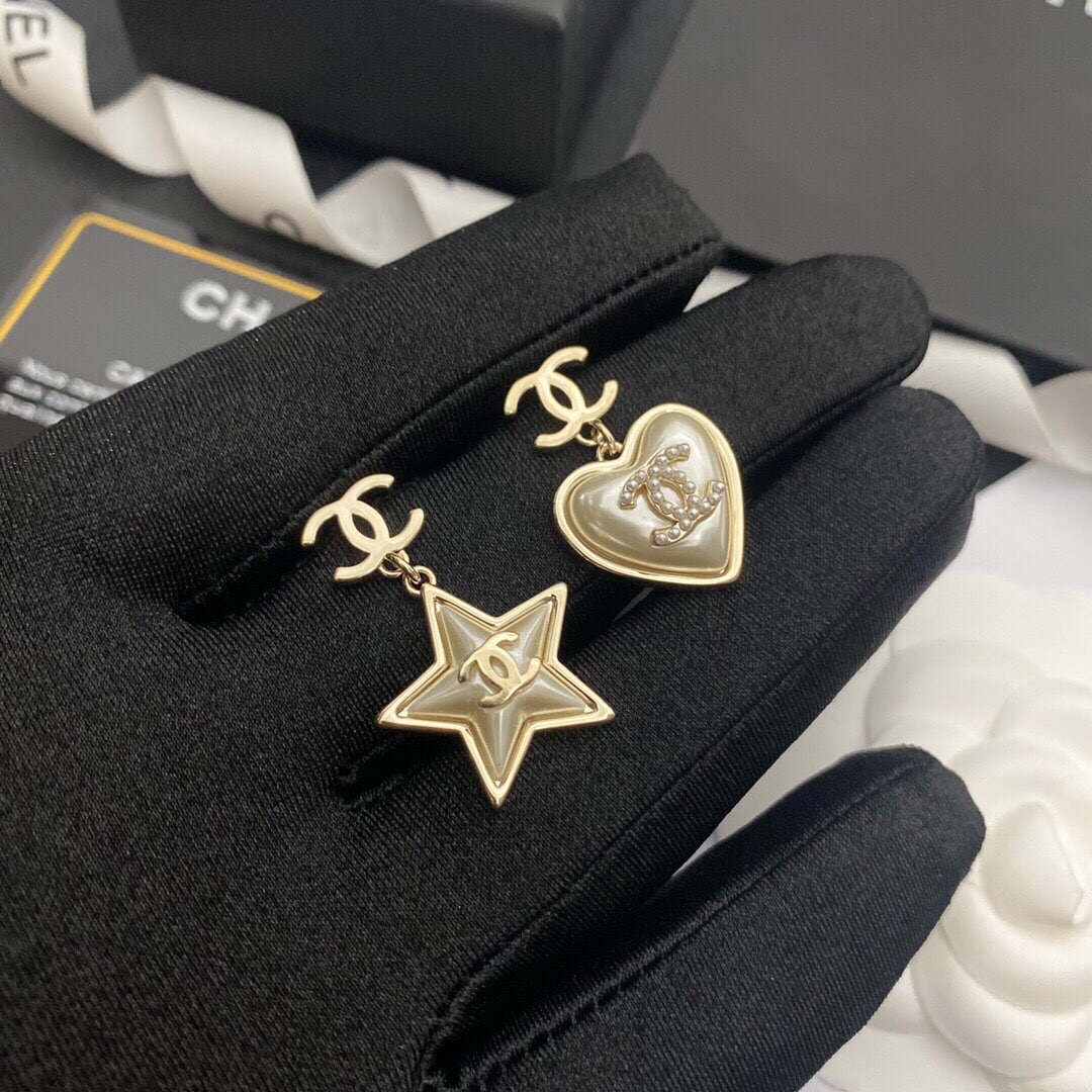 Chanel Cc Gold Earrings