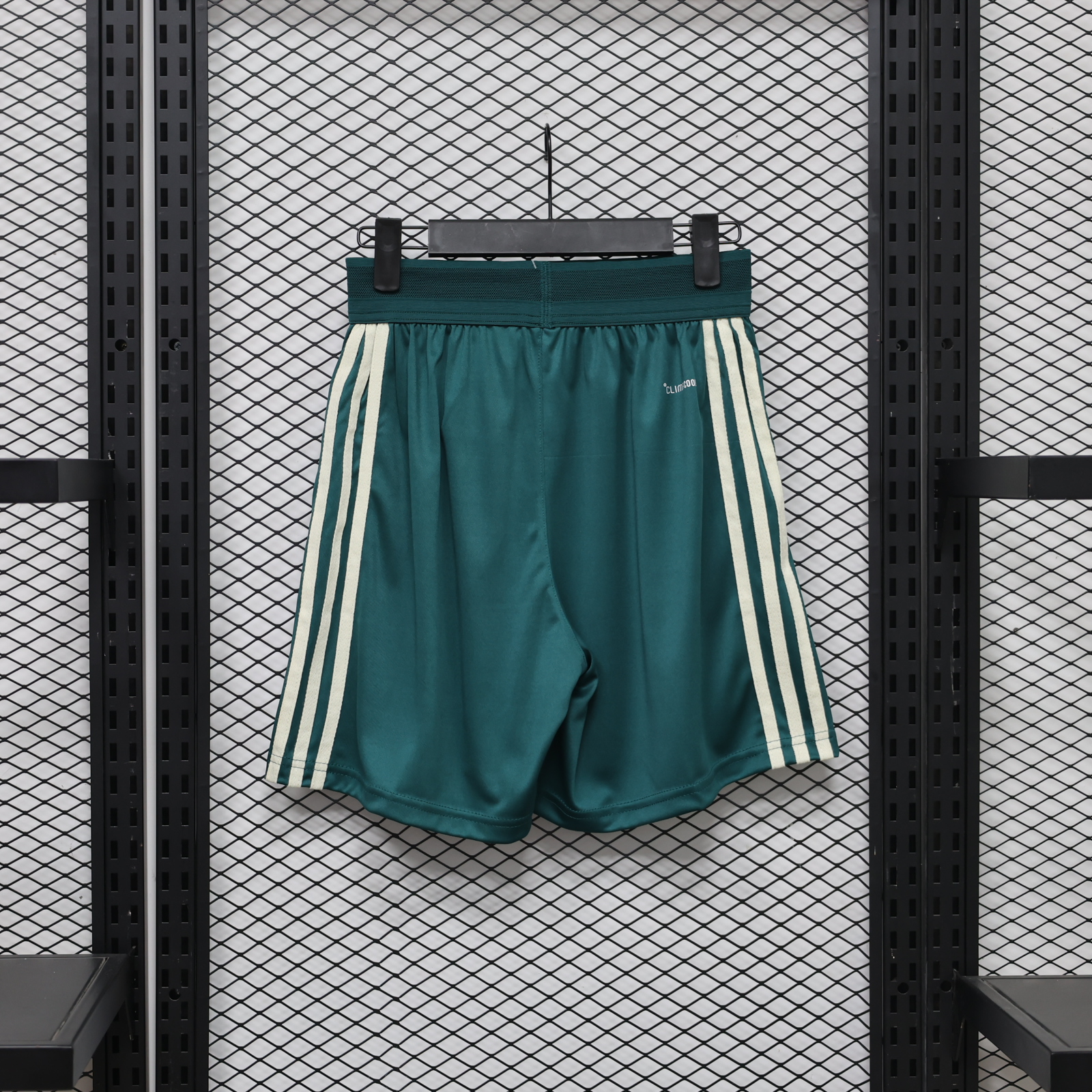 Player Version Shorts 2026/27 Madrid Away
