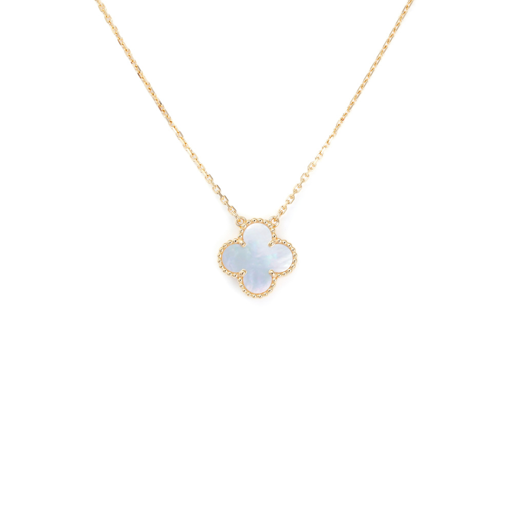 Van Cleef & Arpels Vintage Alhambra Necklace 18K Yellow Gold Mother of Pearl VCARA45900