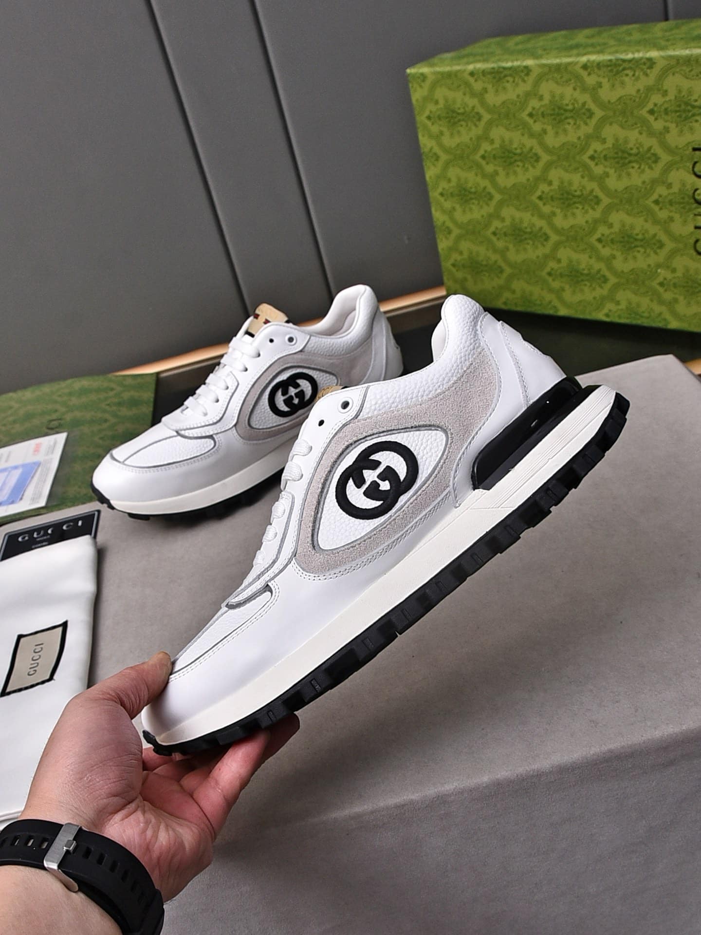 Gucci Double G Men’S Run Sneaker Beige