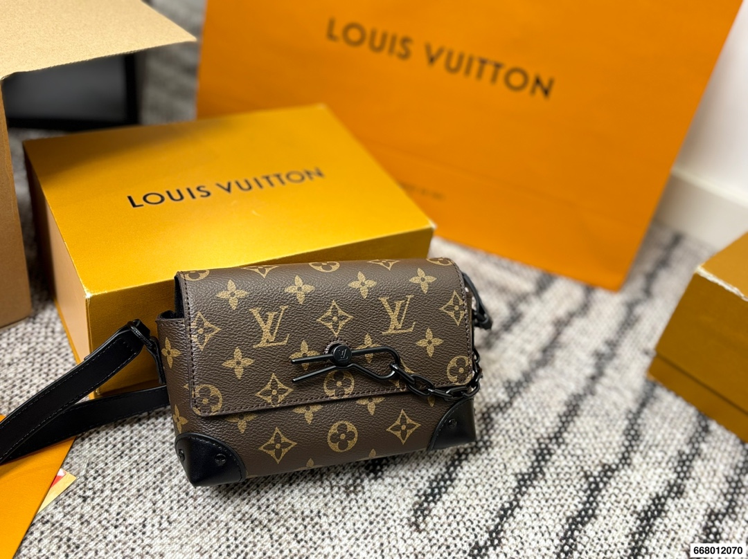 LV Classic Box Bag - cnluxepick