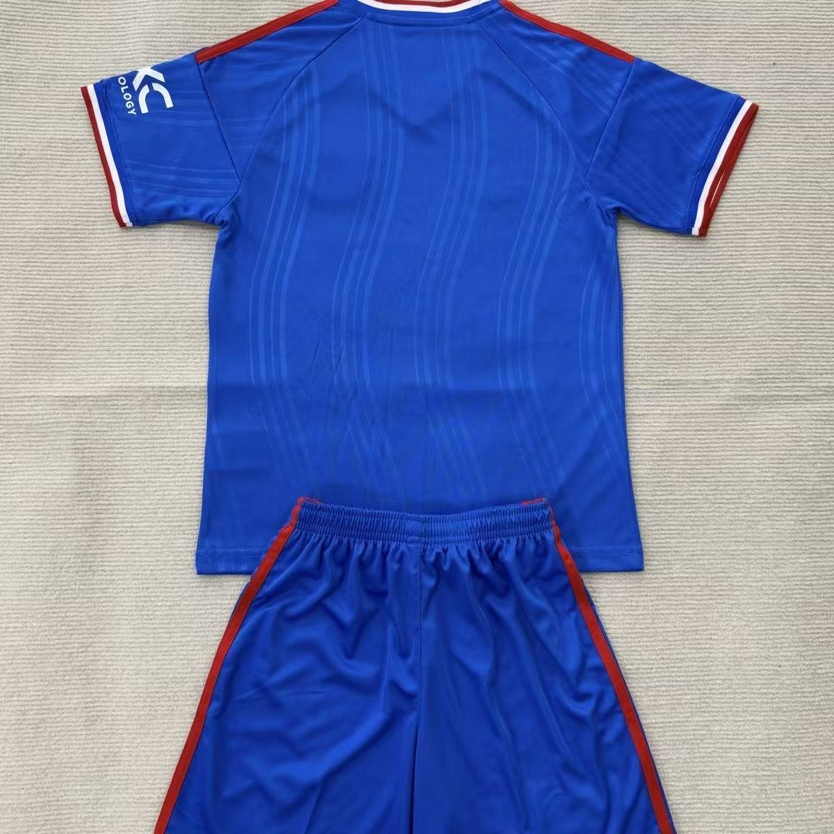 Manchester United 2627 away children's jersey