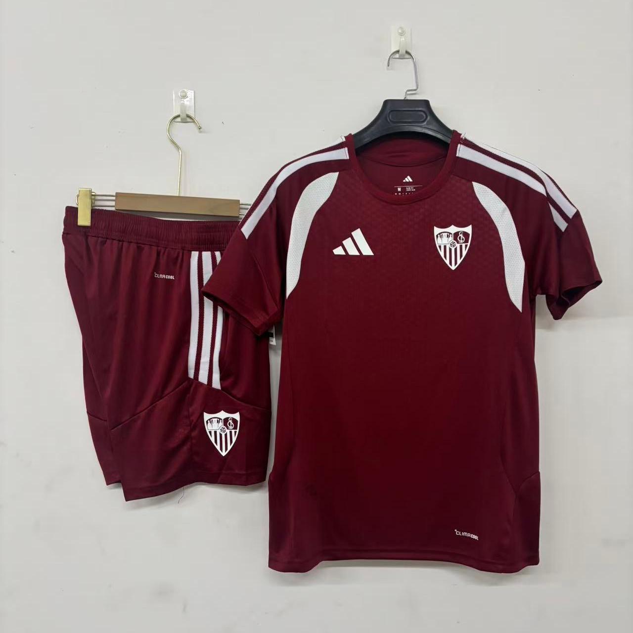 Sevilla 26/27 Training Red S-3XL 2