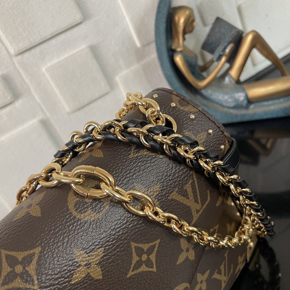 [Premium Quality] – Louis Vuitton Trunkie Monogram 10.6 Inches M14526