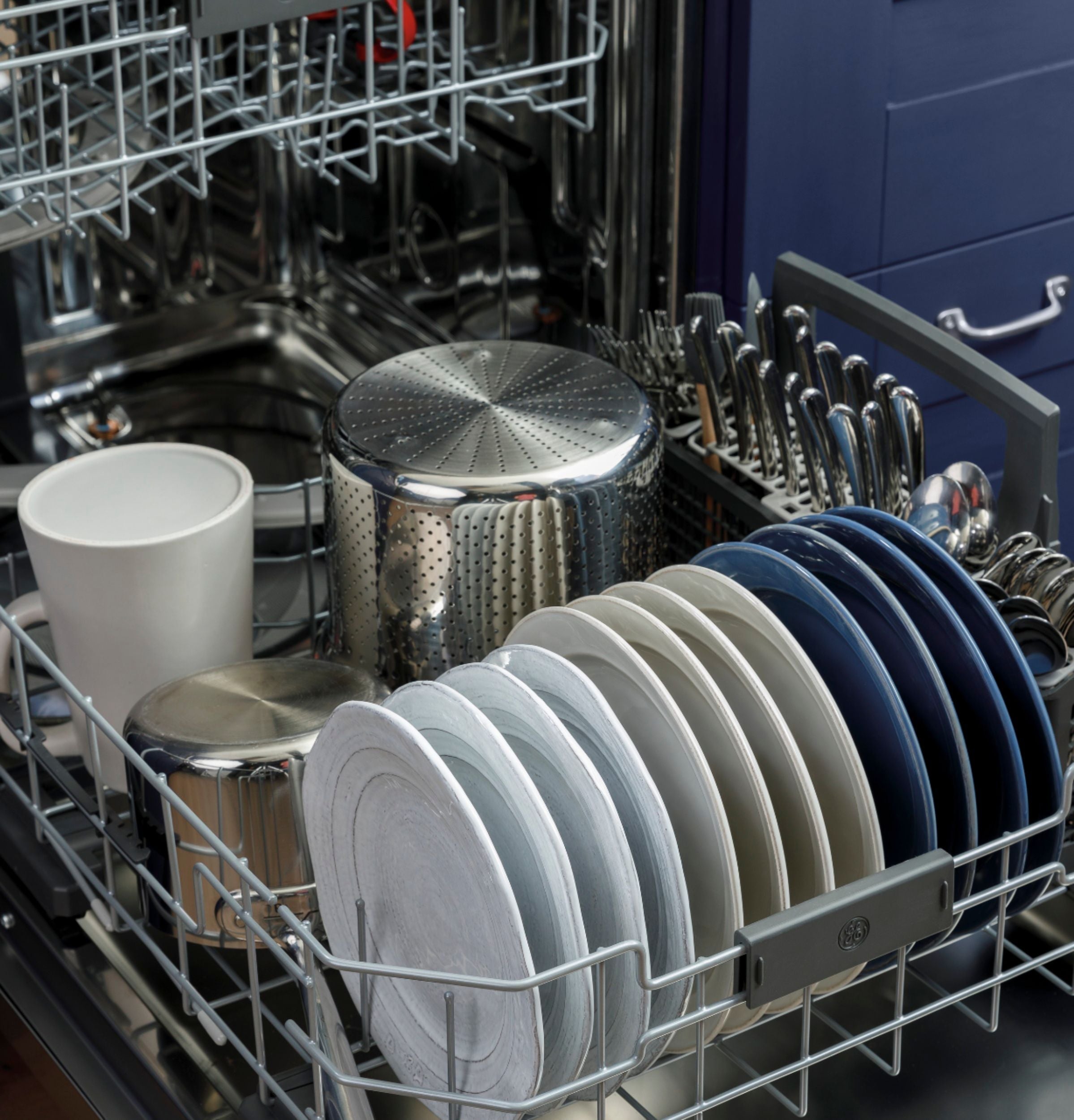GE - Top Control Built-In Dishwasher with Stainless Steel Tub, 48 dBA - Slate