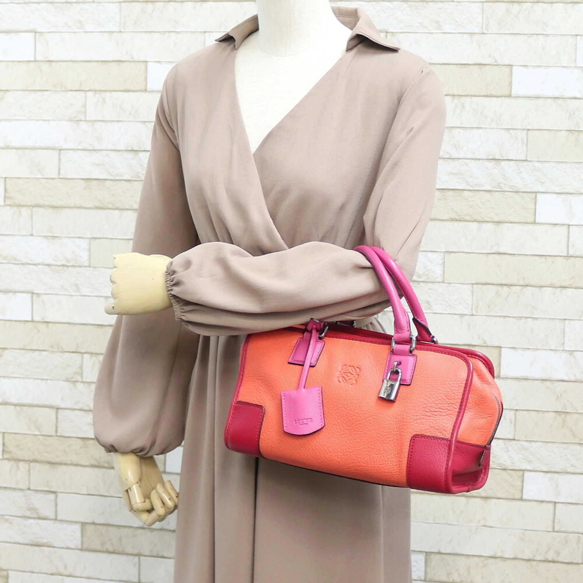 Pre-Owned Loewe LOEWE Handbag Orange Ladies (Fair)