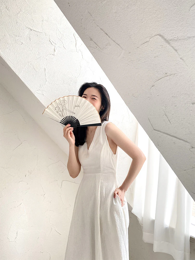 AH110 - Vintage Miss Dio* Hand-painted Folding Fan Western Black and White Decorative Fan