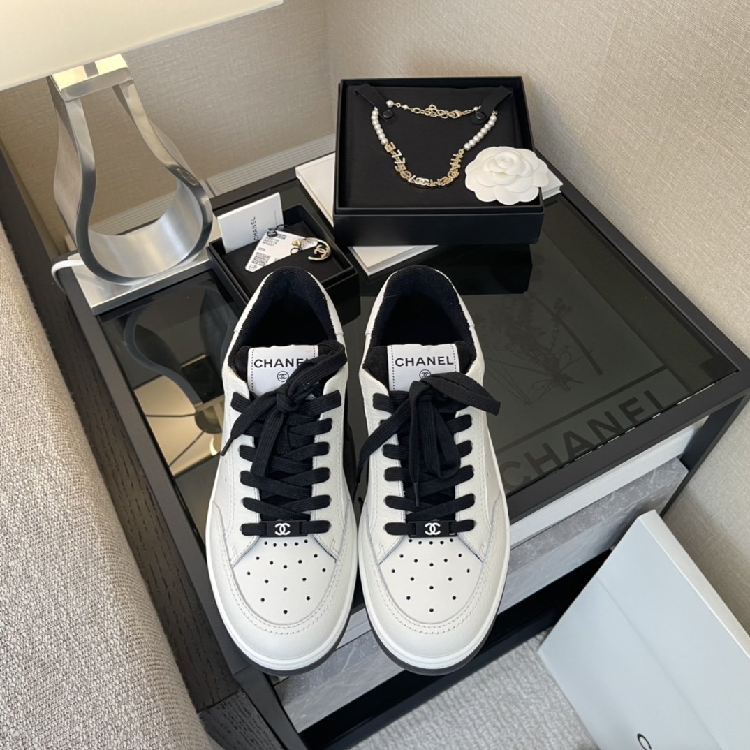 Chanel White/Black Leather Logo Sneakers