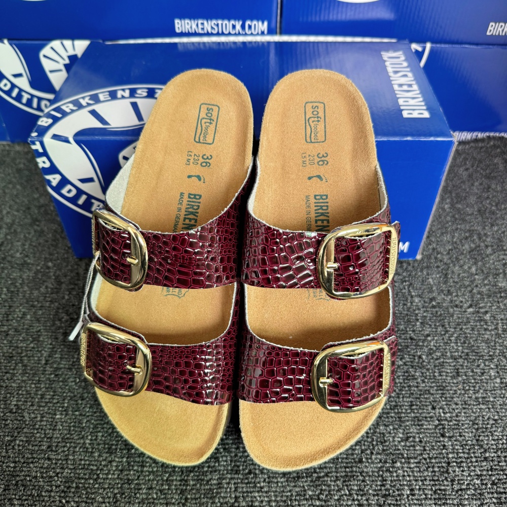 Birkenstock Arizona Snake-Pattern Casual Sandals