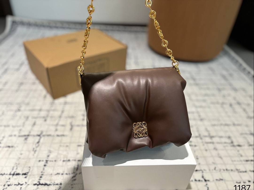 High Quality Loewe Mini Goya Puffer bag in shiny nappa lambskin Handbag - cnluxepick