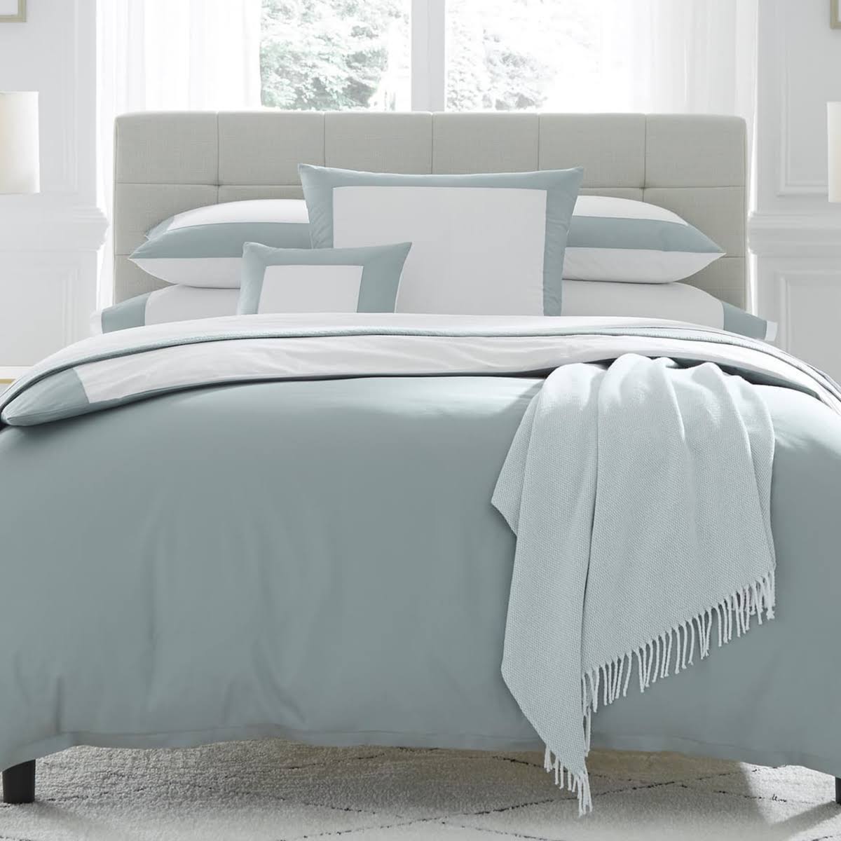 Sferra Casida Standard Sham - White/Poolside