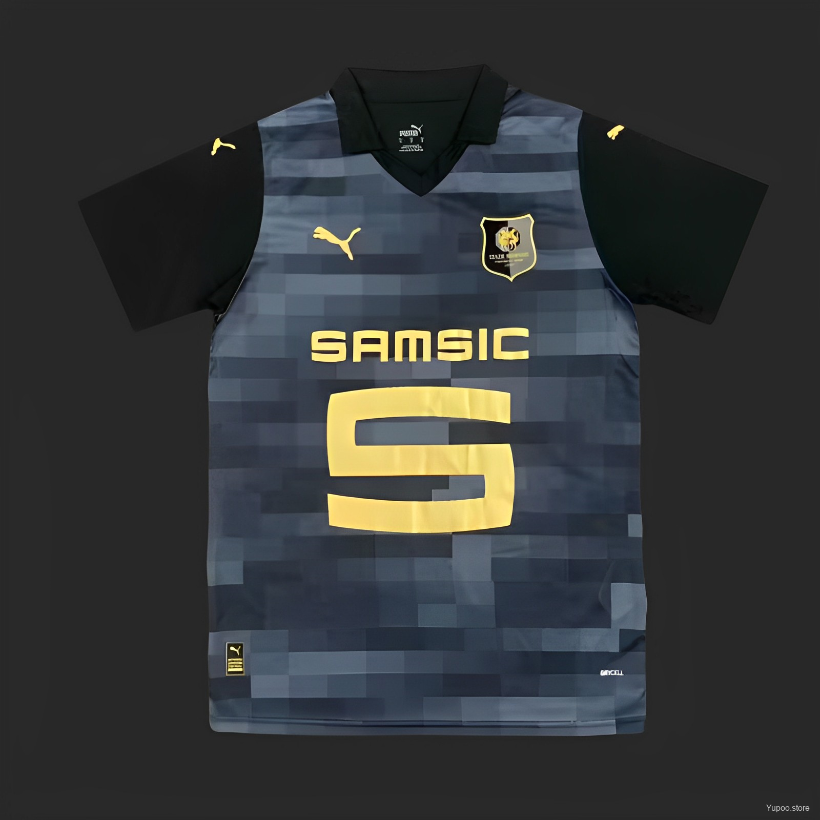 Rennes maillot foot 2023 2024€14.99