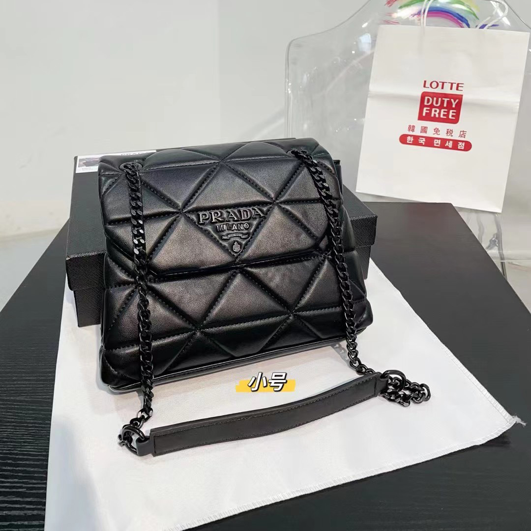 Prada sheepskin crossbody  shoulder bag - cnluxepick
