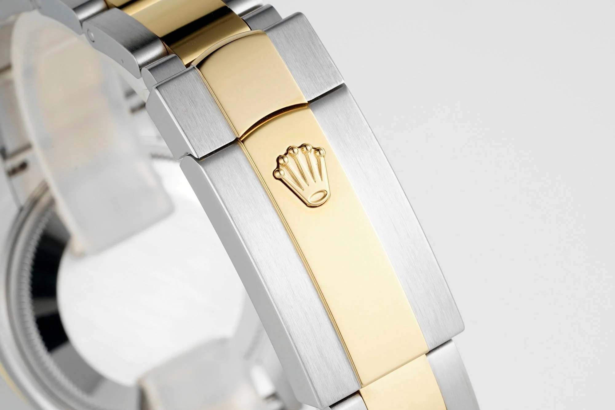 Rolex Datejust 31mm Two-Tone Yellow Gold Fluted Bezel Champagne Dial