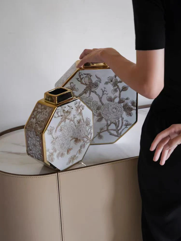DC091 - Gilded White Porcelain! Oriental Paris Grisaille New Chinese Style 
