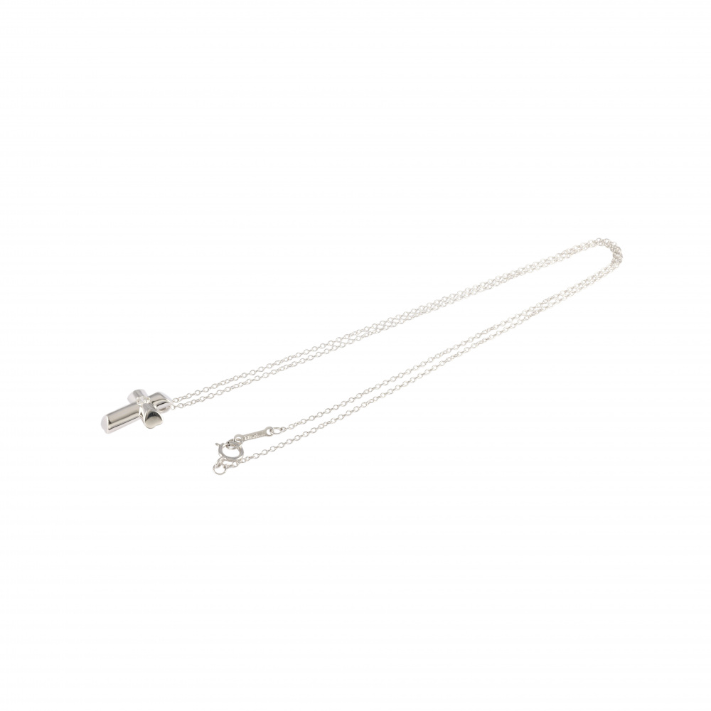 Tiffany & Co. Paloma Picasso Tenderness Heart Cross Necklace 18K White Gold Diamond
