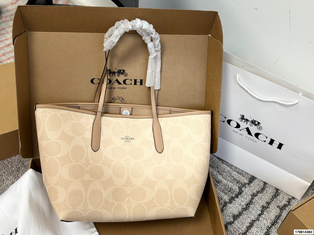 Coach TAXI Tote Bag - cnluxepick