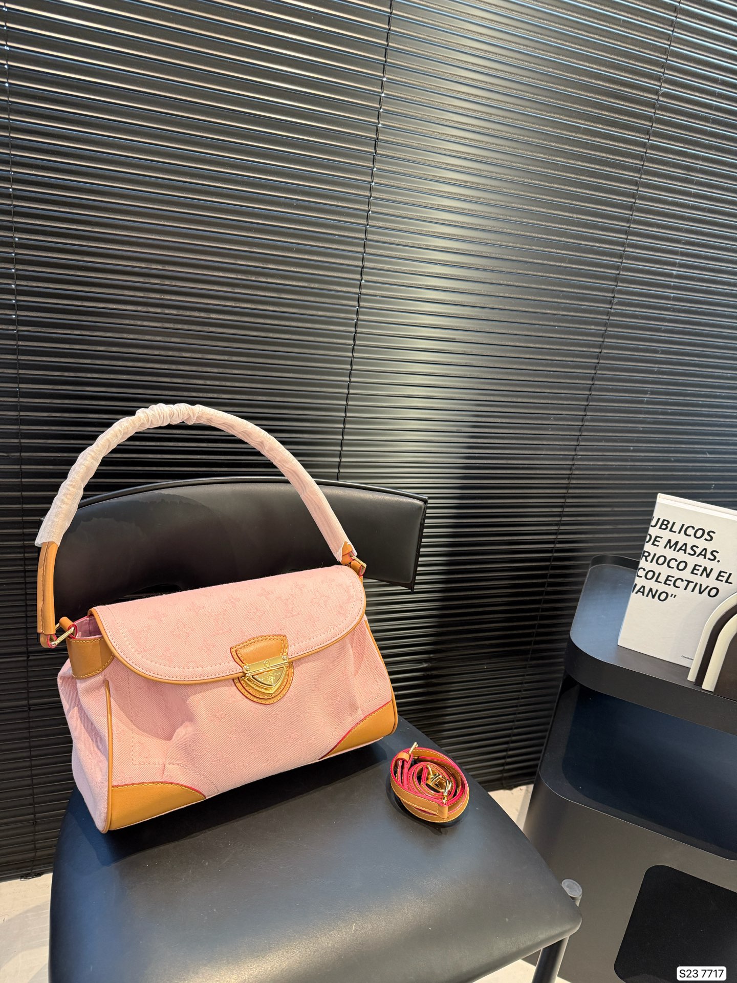 Vintage LV shoulder bag - cnluxepick