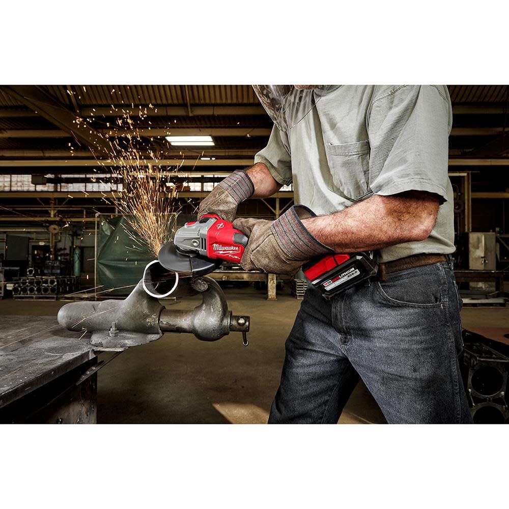 Milwaukee M18 FUEL 4-1/2 in.-6 in. Lock-On Braking Grinder with Slide Switch Kit 2981-21