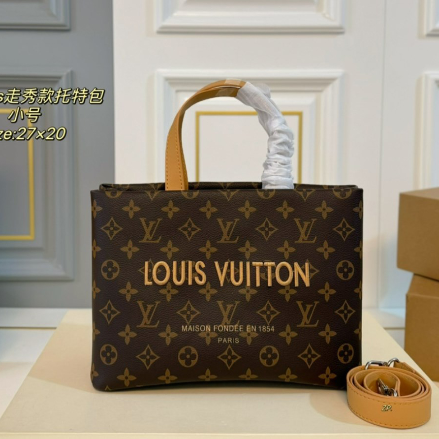 Louis Vuitton's SHOULDER handbag - cnluxepick