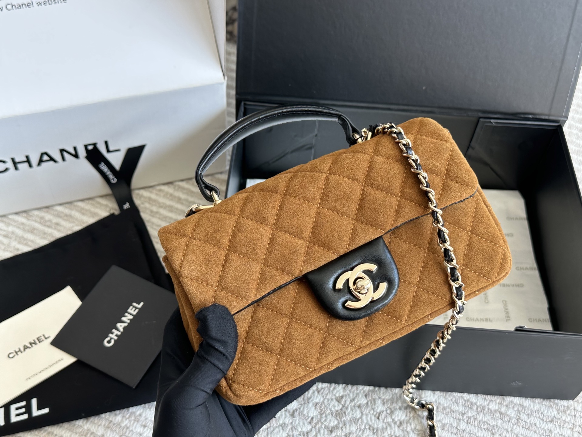 Chanel brown handle - cnluxepick