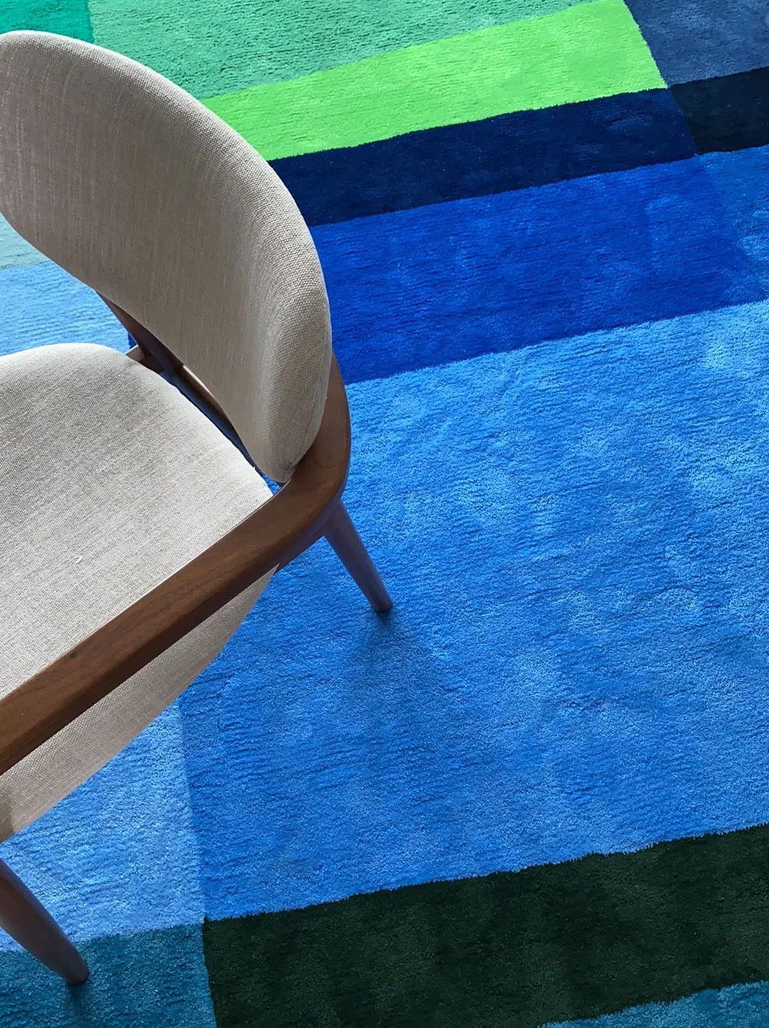 CP008 - DaVinci Watercolor Series Art Handmade Designer Carpet Irregular Living Room Modern Geometric Carpet