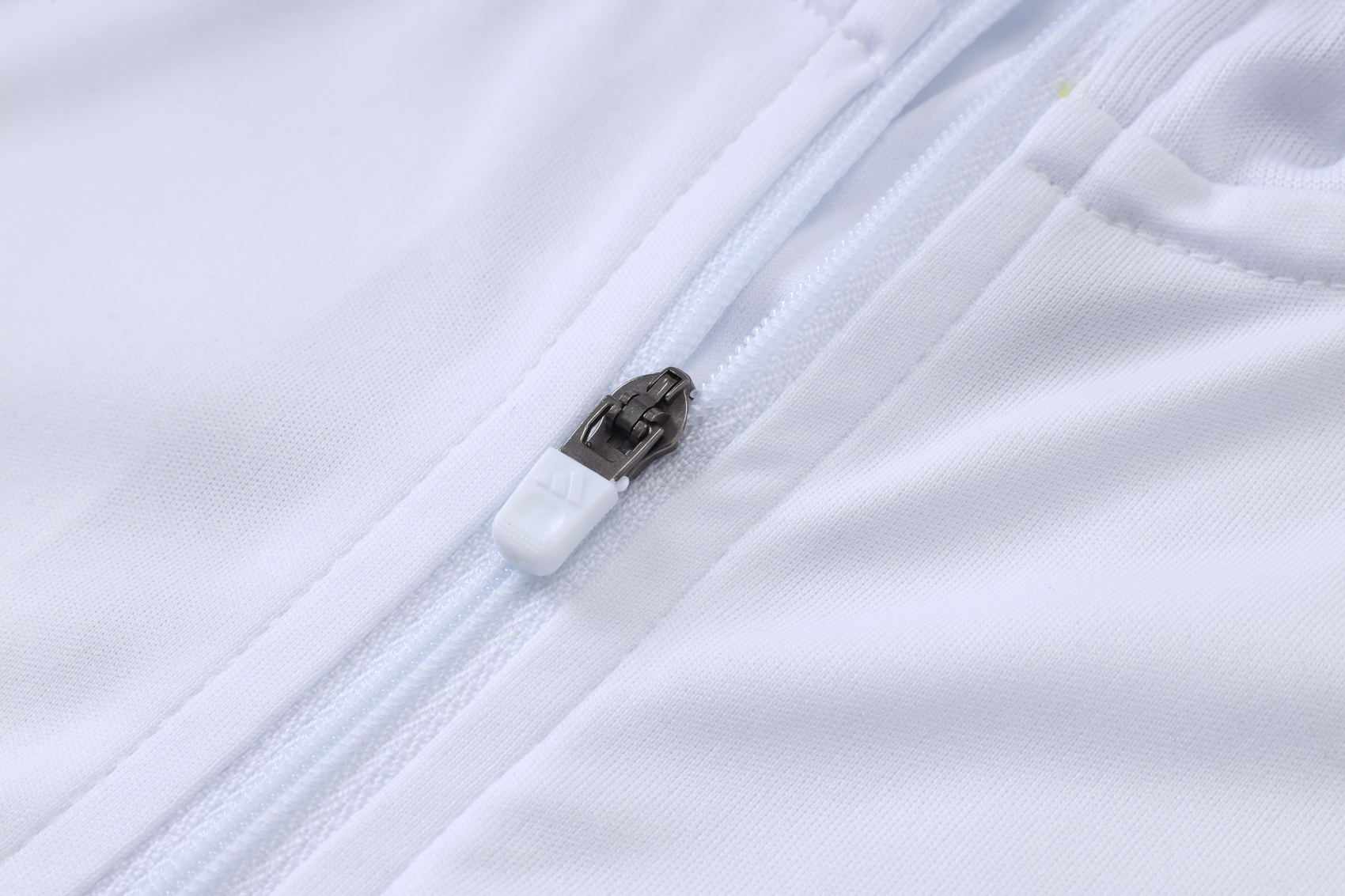 Real Madrid 26/27 Training Suit-White 4