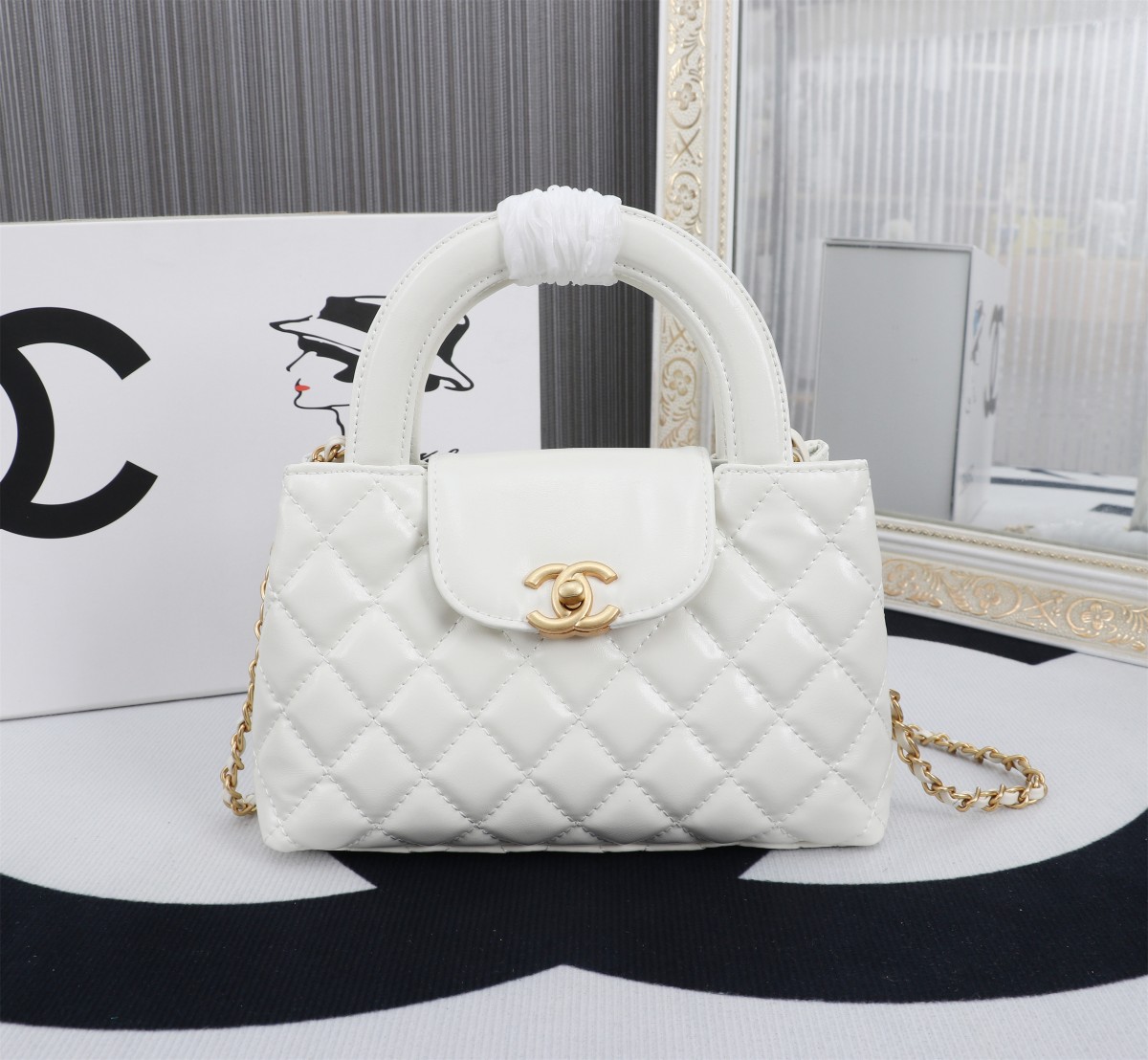 Chanel Vintage Kelly Handle Pack bag - cnluxepick