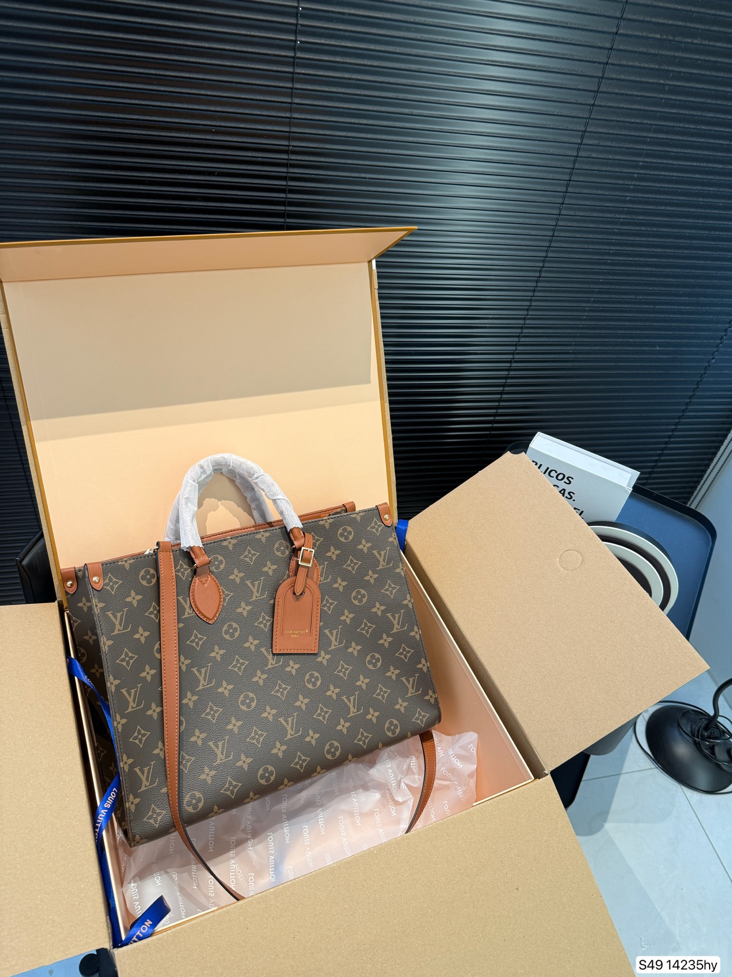 LV classic tote bag - cnluxepick