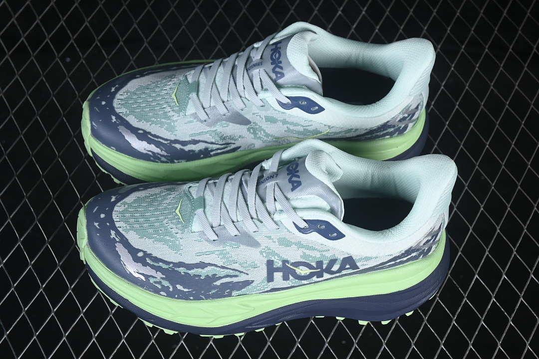 HOKA One One Stinson 7