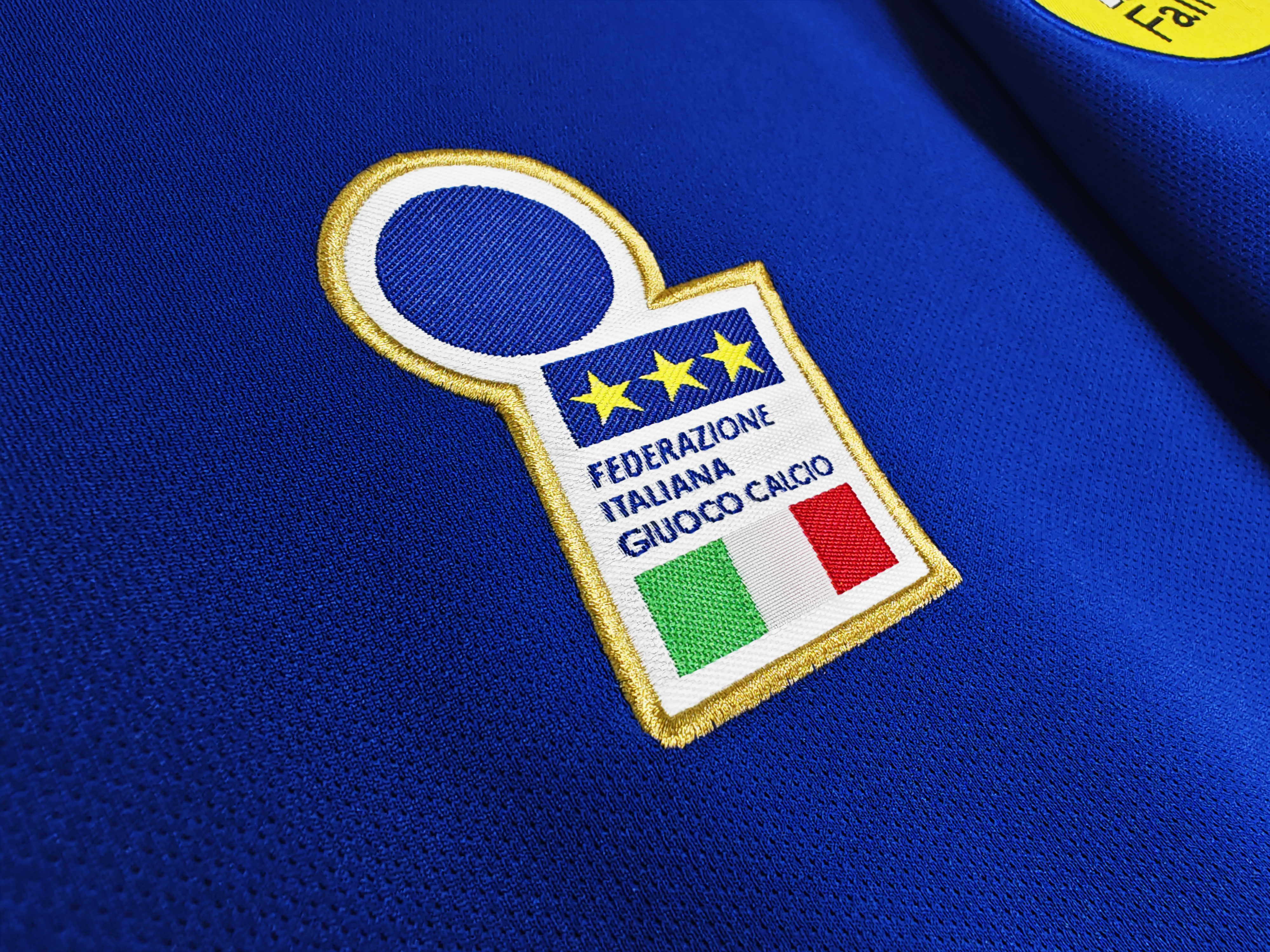 Retro  Italy 1996 Home Blue with badges