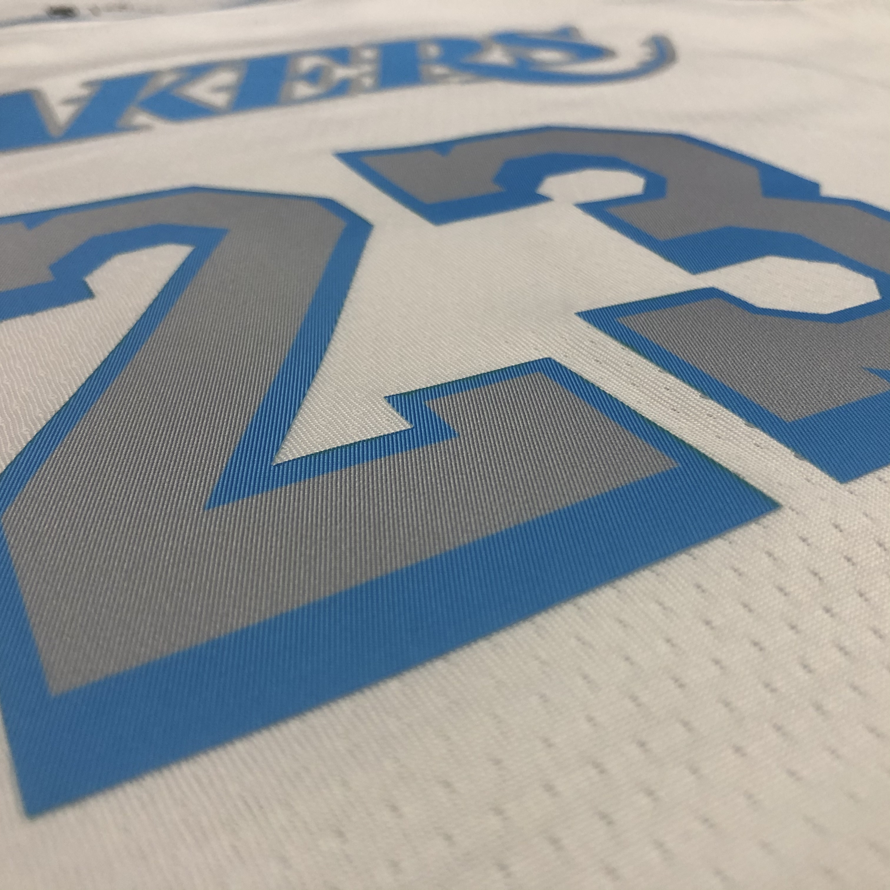 21 Season Lakers Retro White #23