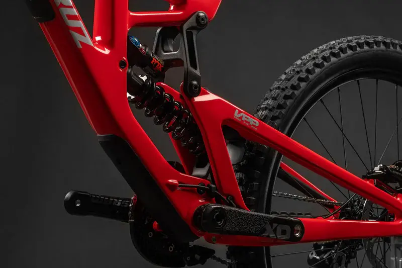 Santa Cruz V10 Carbon CC Mountain Bike – X01 Eagle Drivetrain, Full Suspension Trail Rig