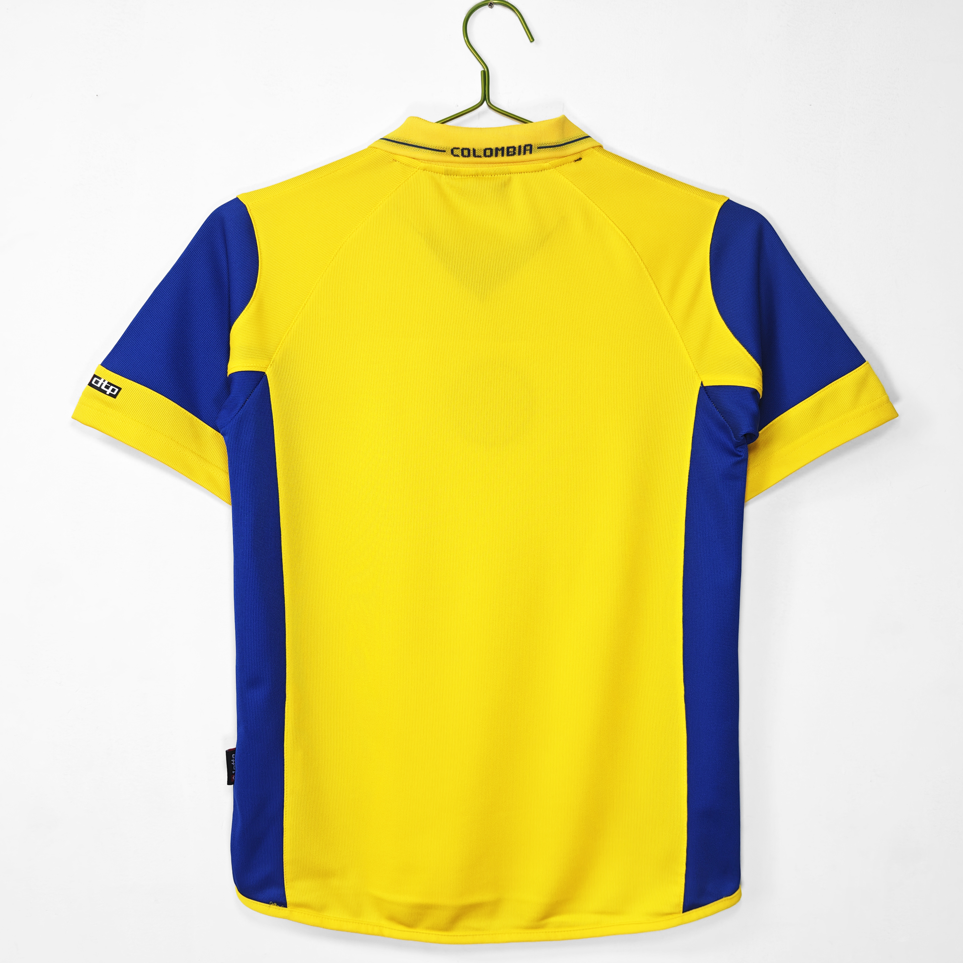 03-05 Columbia home retro