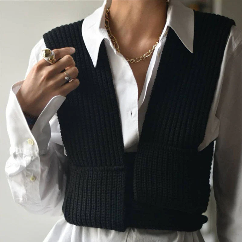 Tie Strap Cropped Knit TankClistos