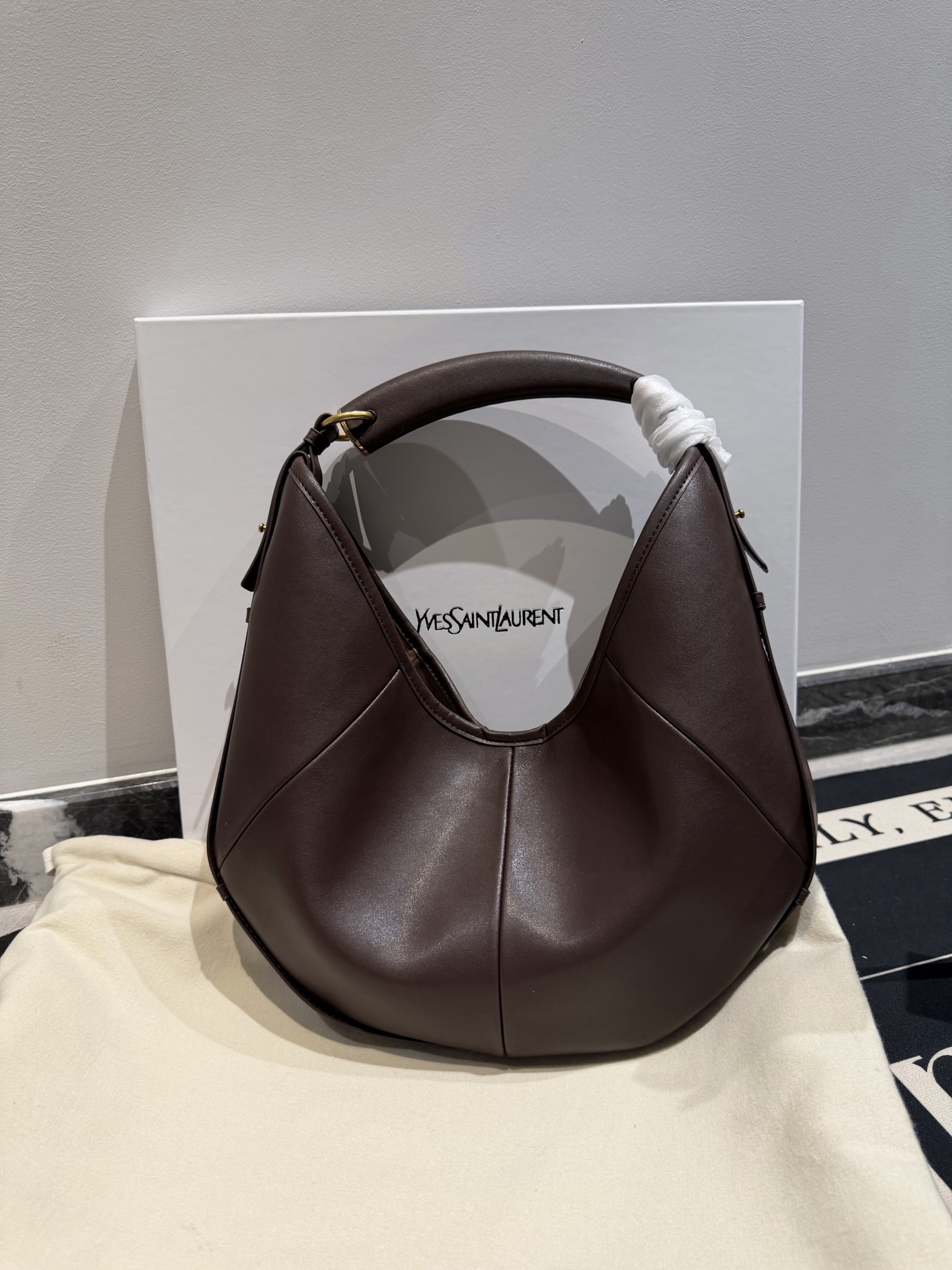 YSL Saint Laurent Mombasa Croissant - cnluxepick