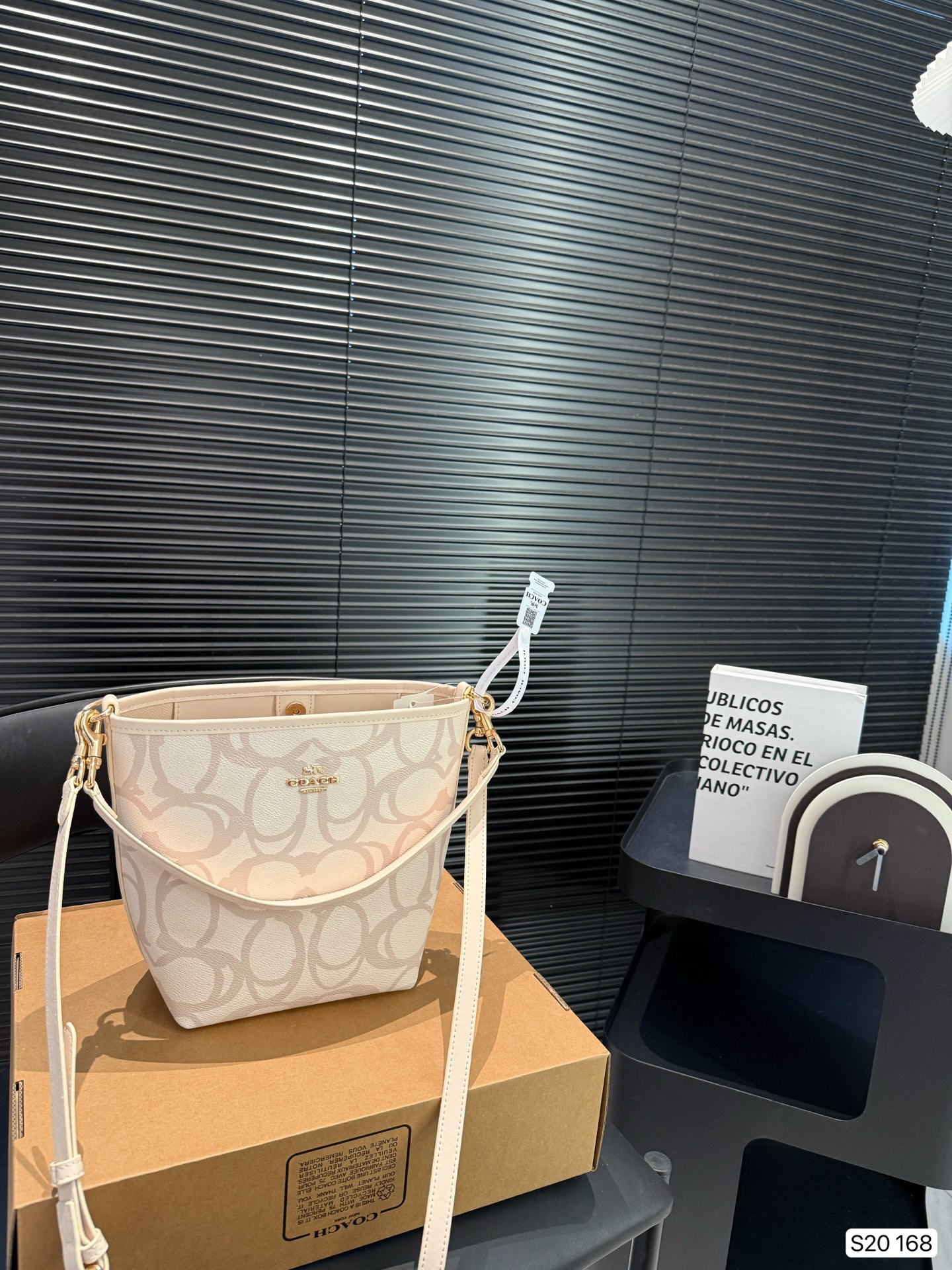 Coach Basket Tote Bag - cnluxepick