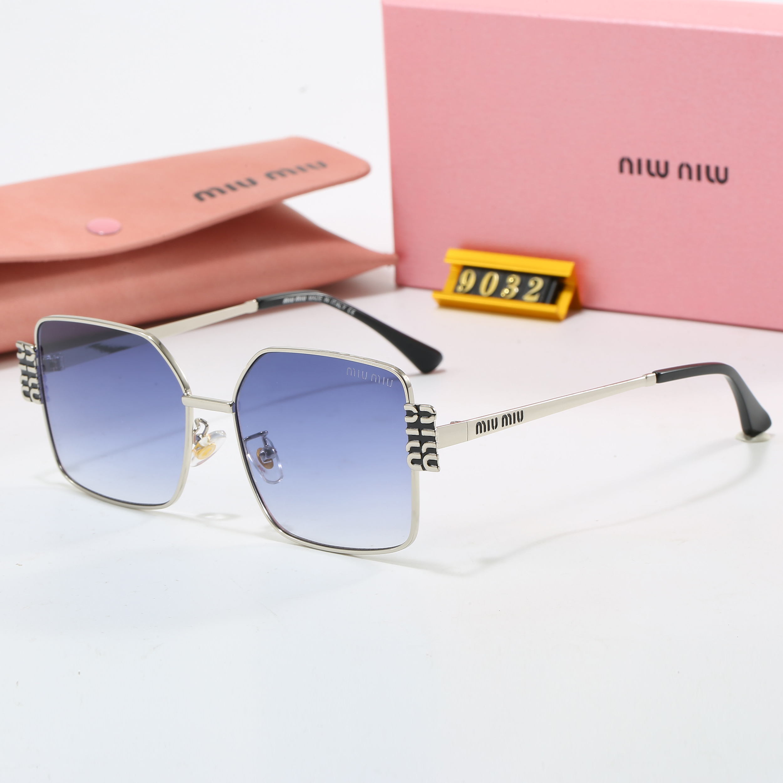 Miu Miu square frame sunglasses - cnluxepick