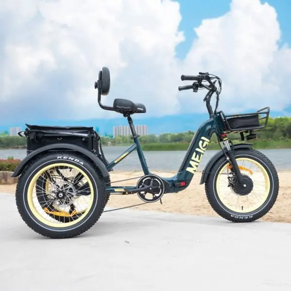 SILVERADO 48V/14Ah Folding E-Trike – 750W Motor, Wide Tires, 330 lb Load Capacity